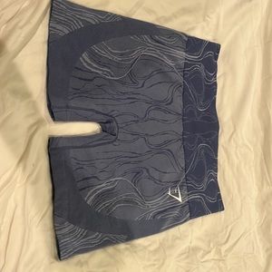 Light purple gym shark XL shorts